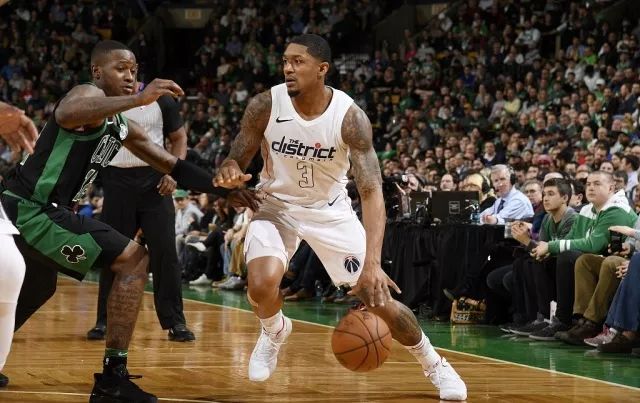  塔图姆34+11，绿军逆转尼克斯升东部第三  